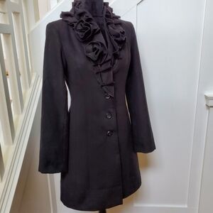 Elegant Black Cloth Coat With Rosette Ruffled Collar
